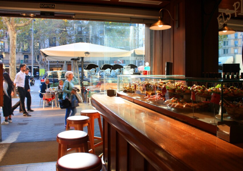 Los mejores bares, cafés y restaurantes de Barcelona Los mejores bares, cafés y restaurantes de Barcelona